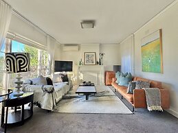 Toorak Executive & Corporate Residence