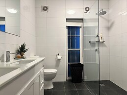 Toorak Executive & Corporate Residence