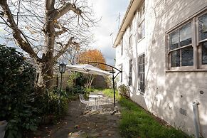 Toorak Executive & Corporate Residence