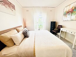 Toorak Executive & Corporate Residence