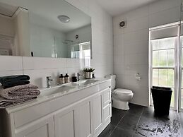 Toorak Executive & Corporate Residence