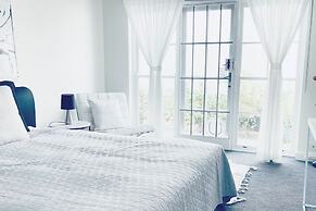 Toorak Executive & Corporate Residence