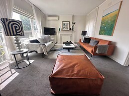 Toorak Executive & Corporate Residence