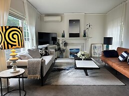 Toorak Executive & Corporate Residence