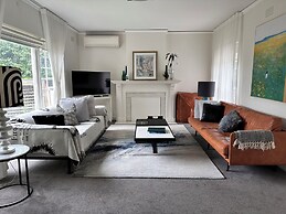 Toorak Executive & Corporate Residence