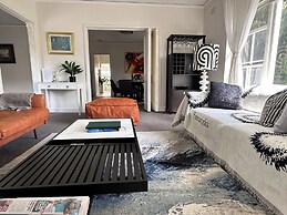 Toorak Executive & Corporate Residence