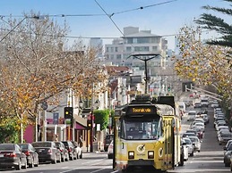 Toorak Executive & Corporate Residence