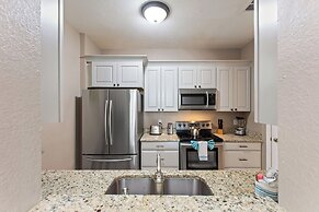 Condo in Gated Windsor Hills