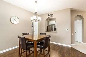 Condo in Gated Windsor Hills