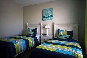 Crescent Lakes Villa