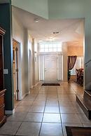 Crescent Lakes Villa