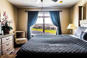 Crescent Lakes Villa