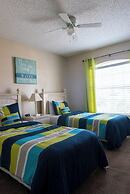 Crescent Lakes Villa