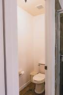 4 Bed, 3 Bath Villa in Gated Community