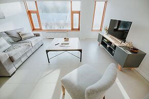 Aunaisin - Nona Kate