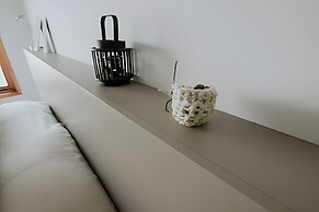 Aunaisin - Nona Kate