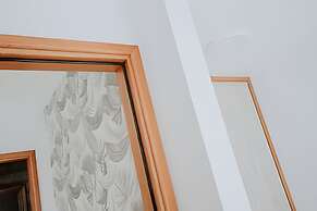 Aunaisin - Nona Kate