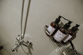 Aunaisin - Nona Kate