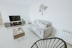 Aunaisin - Nona Kate