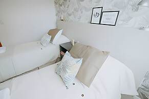 Aunaisin - Nona Kate