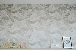 Aunaisin - Nona Kate