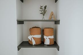 Aunaisin - Nona Kate