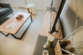 Aunaisin - Nona Kate