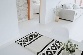 Aunaisin - Nona Kate