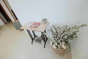 Aunaisin - Nona Kate