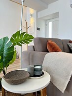 Casas Capela by O'Porto Seven
