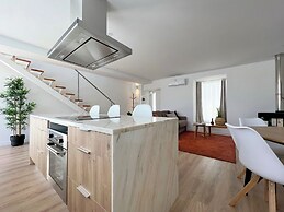 Casas Capela by O'Porto Seven