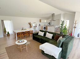 Casas Capela by O'Porto Seven