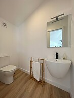 Casas Capela by O'Porto Seven
