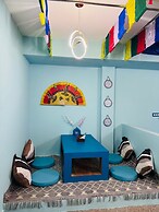 Blue Moon Residency Hotel & Restaurant