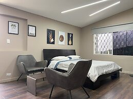 Aguacatala by Roots Rentals