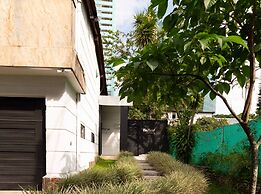 Aguacatala by Roots Rentals