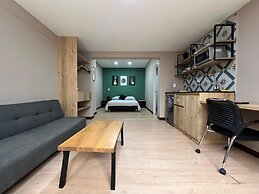 Aguacatala by Roots Rentals