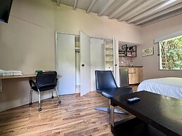 Aguacatala by Roots Rentals