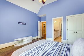 Luxe Atlanta Home ~ 12 Mi to Downtown!