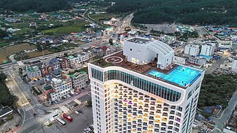 Urbanstay Naksan Beach