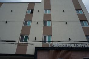LANG SAM HOTEL