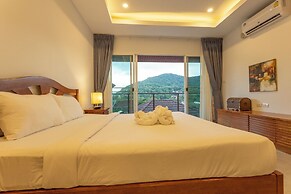 2Beds Award Winning Nai Han Beach c126