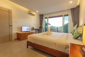 2Beds Award Winning Nai Han Beach c126