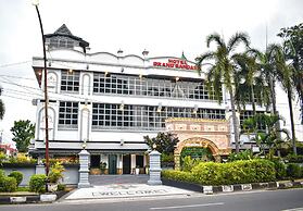 Hotel Grand Bandara