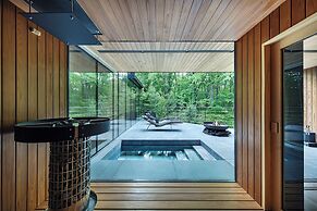 NOT A HOTEL KITAKARUIZAWA