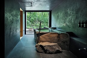 NOT A HOTEL KITAKARUIZAWA