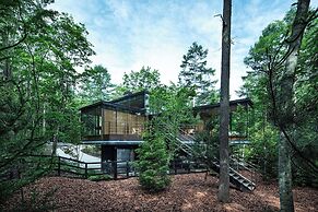 NOT A HOTEL KITAKARUIZAWA