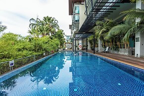 Luxury Everything Walking Distance c112