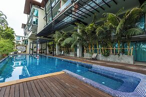 Luxury Everything Walking Distance c112