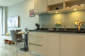 Luxury Everything Walking Distance c112